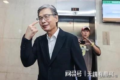 选76人不选热火！阿德巴约给詹姆斯发短信：我会把你打得屁滚尿流