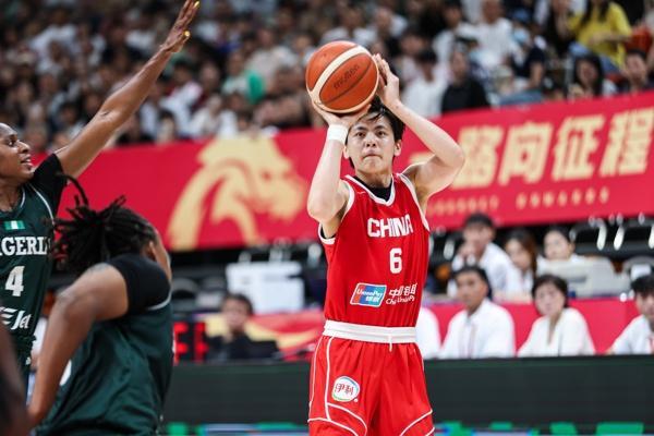 “比出轨还恶心”,女硕士考编后被辞退,遮掩真相却被网友识破