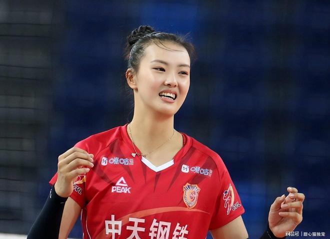 终于等到你！福基纳摘掉无冠最伟大帽子！
