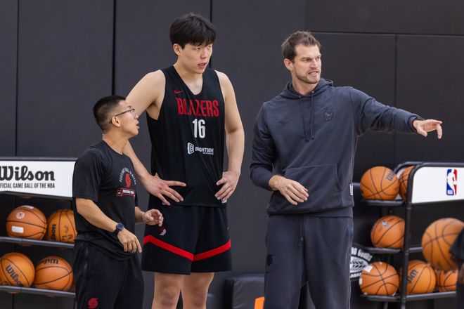 中国男篮阵容调整，王俊杰杨瀚森离队，后卫大换血，赵睿必须回归